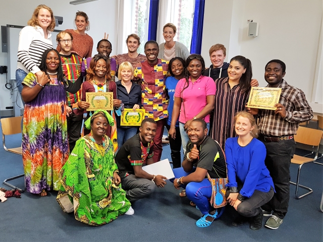 Kameruner Lehrerinnen und Lehrer besuchen Hamburg