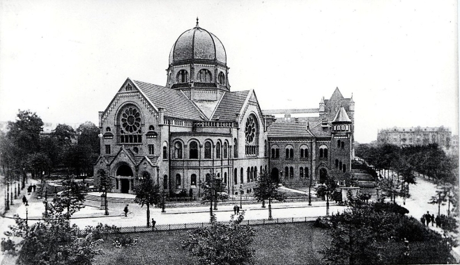 Bild: Bornplatzsynagoge (1906) © Institut für die Geschichte der deutschen Juden 