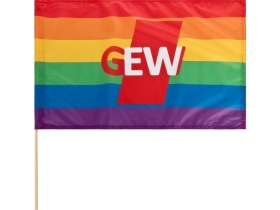 Foto: GEW Regenbogenfahne (im GEW-Shop erhältlich)